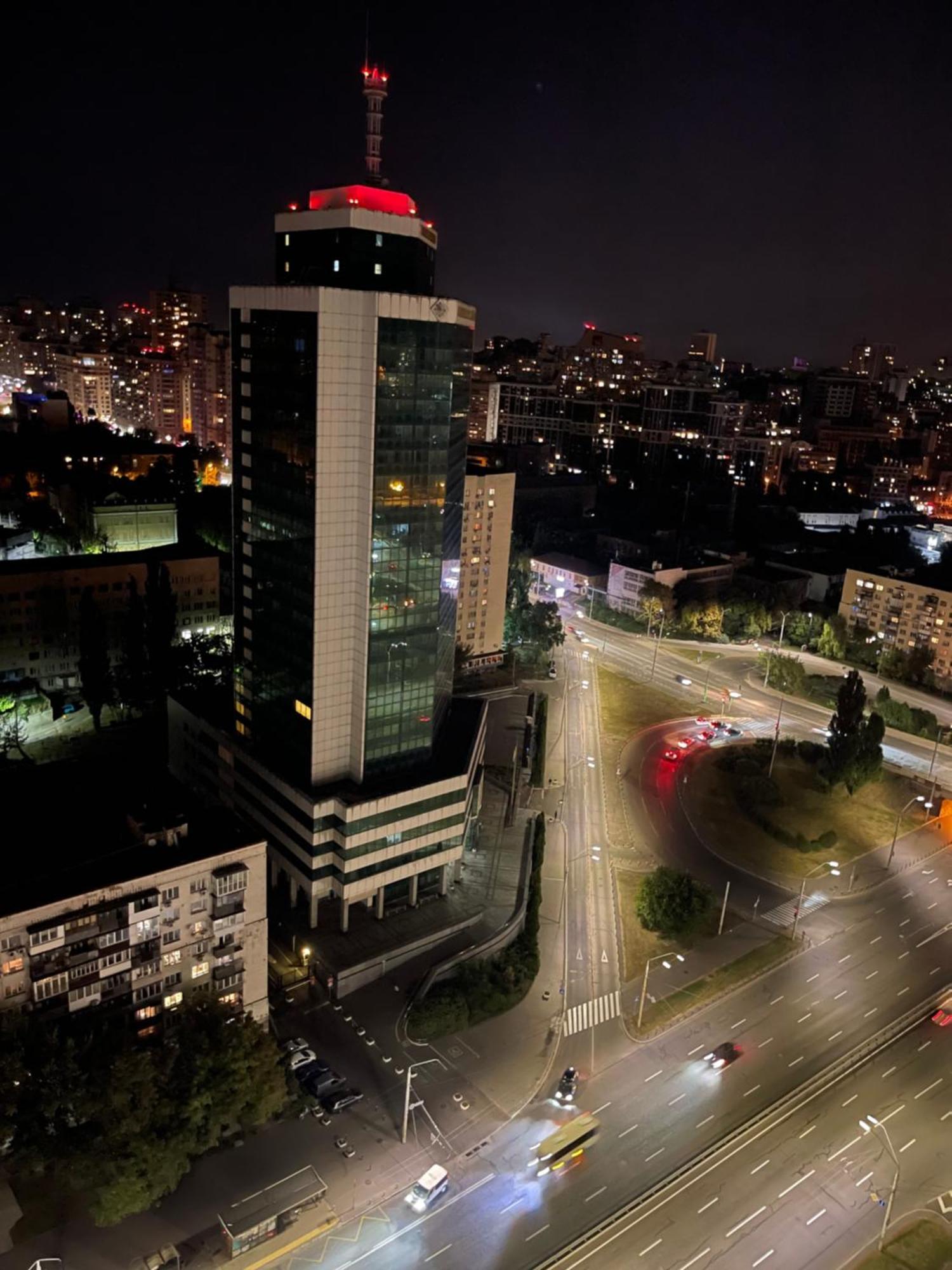 New Apart Lesi Ukrainky Blvd And Olimpiyska And Kreshchatyk And Manhattan City With Parking キエフ エクステリア 写真